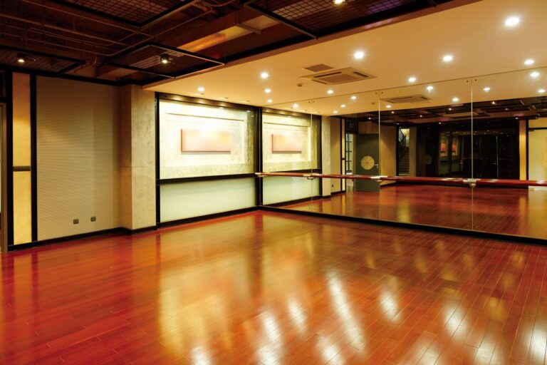 Hardwood Floor Cleaning
